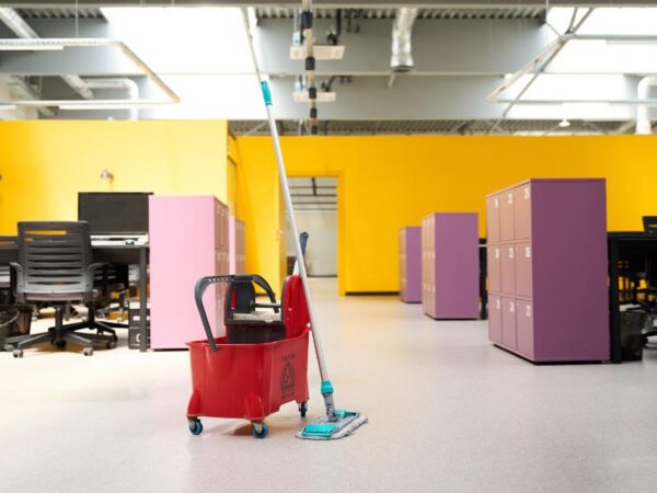 Home 3 Choose Office Cleaning Services That Support Your El Dorado, KS Team